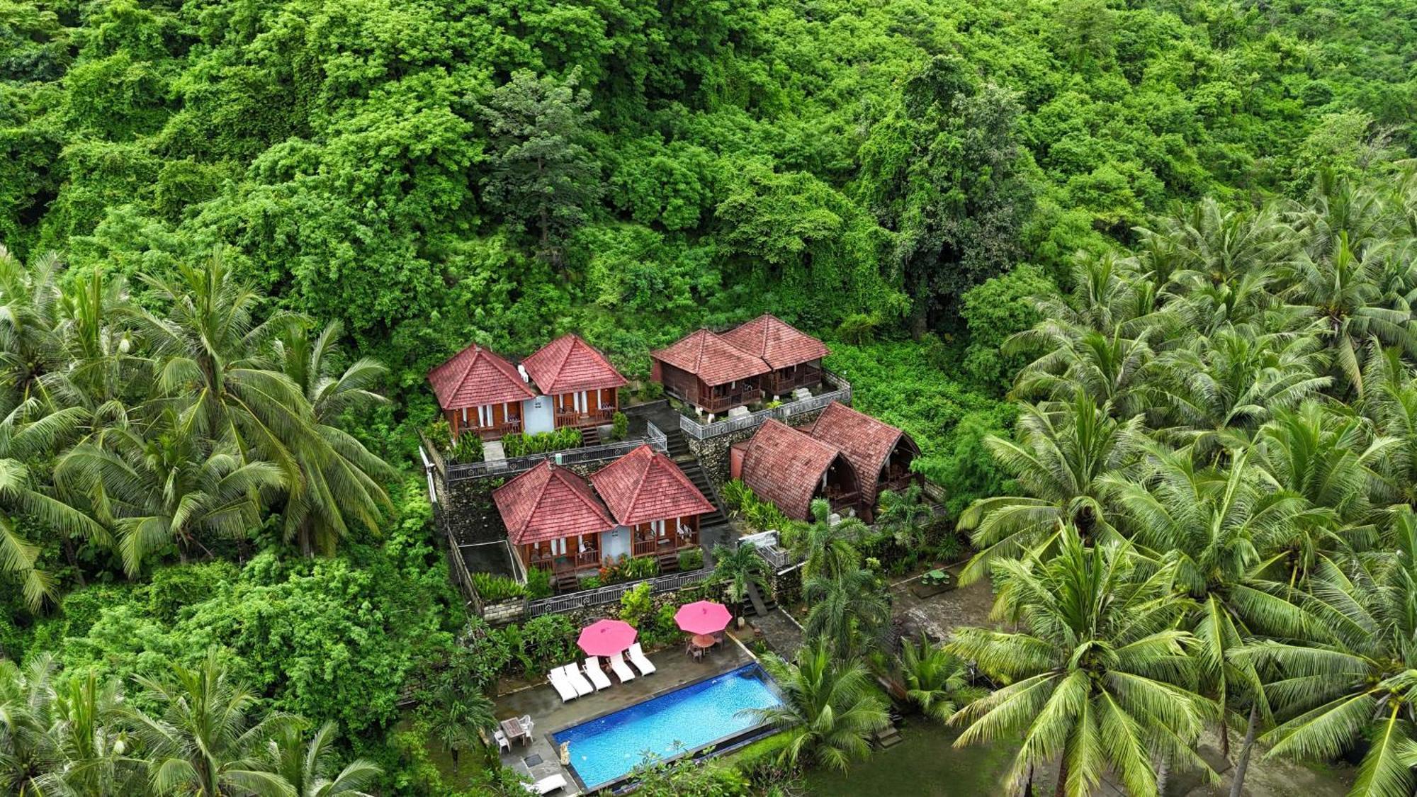 Coconut Hill Cottage Batununggul 외부 사진