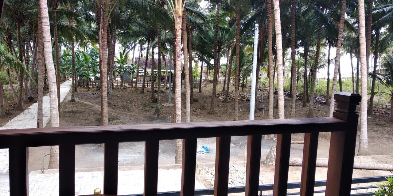 Coconut Hill Cottage Batununggul 외부 사진